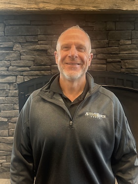 Staff member Jeremy Hubble from 37982031cb8e