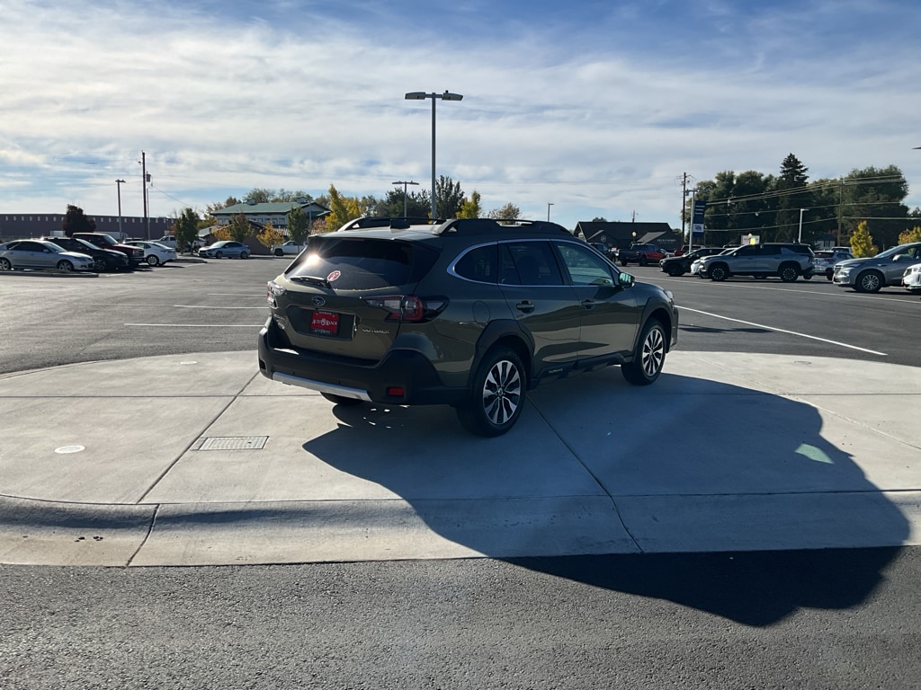 New 2025 Subaru Outback Limited SUV