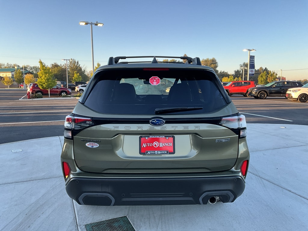 New 2025 Subaru Forester Hybrid Limited SUV