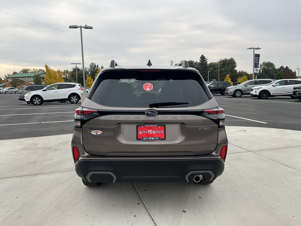 New 2025 Subaru Forester Hybrid Limited SUV
