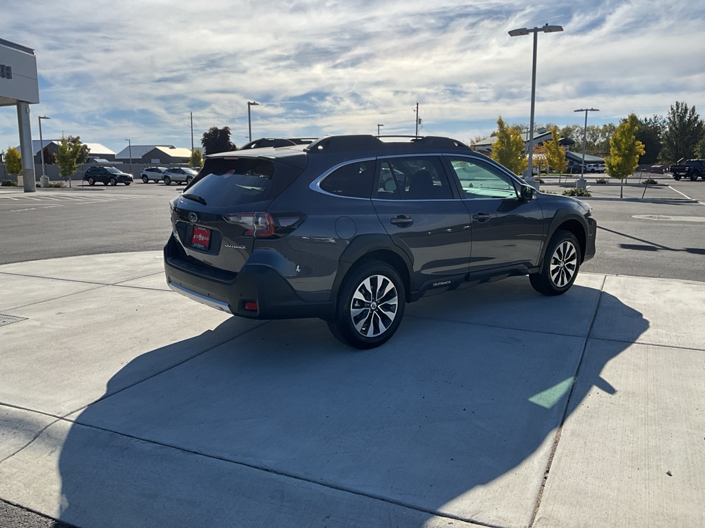 New 2025 Subaru Outback Limited SUV