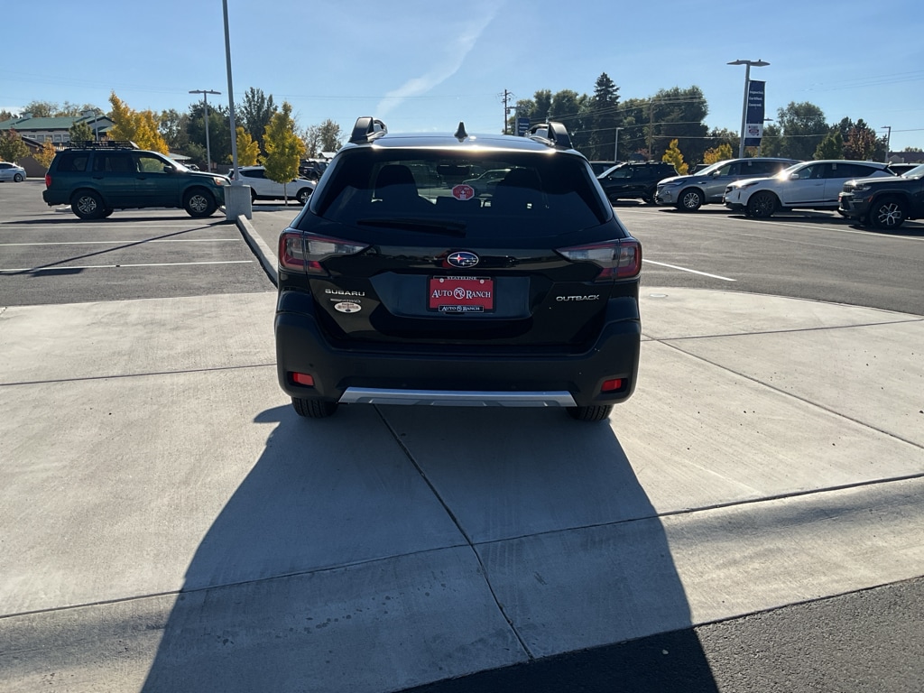 New 2025 Subaru Outback Limited SUV