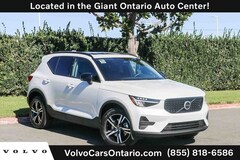 2026 Volvo XC40 B4 Core FWD SUV