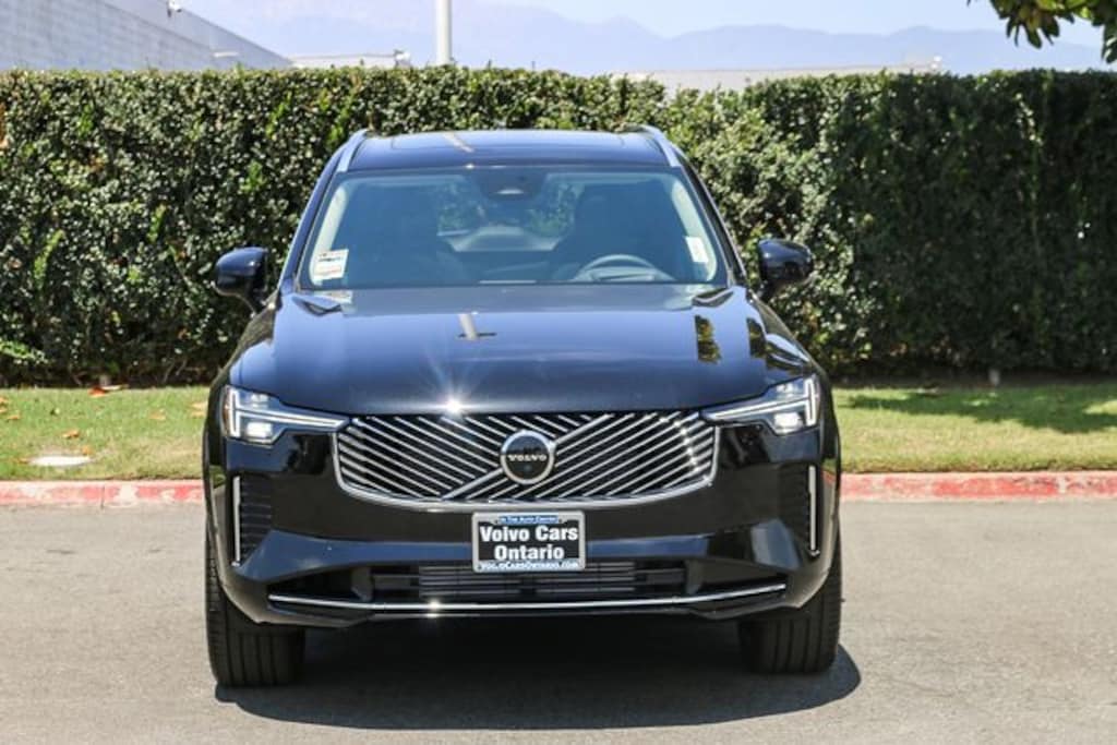 New 2026 Volvo XC90 plug-in hybrid T8 Ultra 6-Seater SUV
