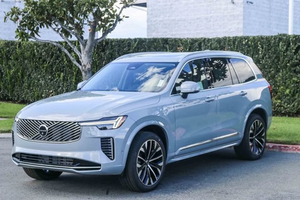 New 2026 Volvo XC90 B6 Plus 7-Seater SUV