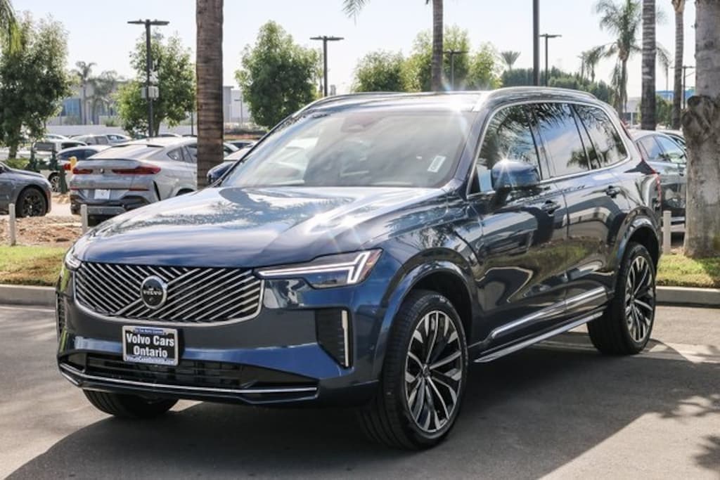 New 2026 Volvo XC90 B6 Plus 7-Seater SUV