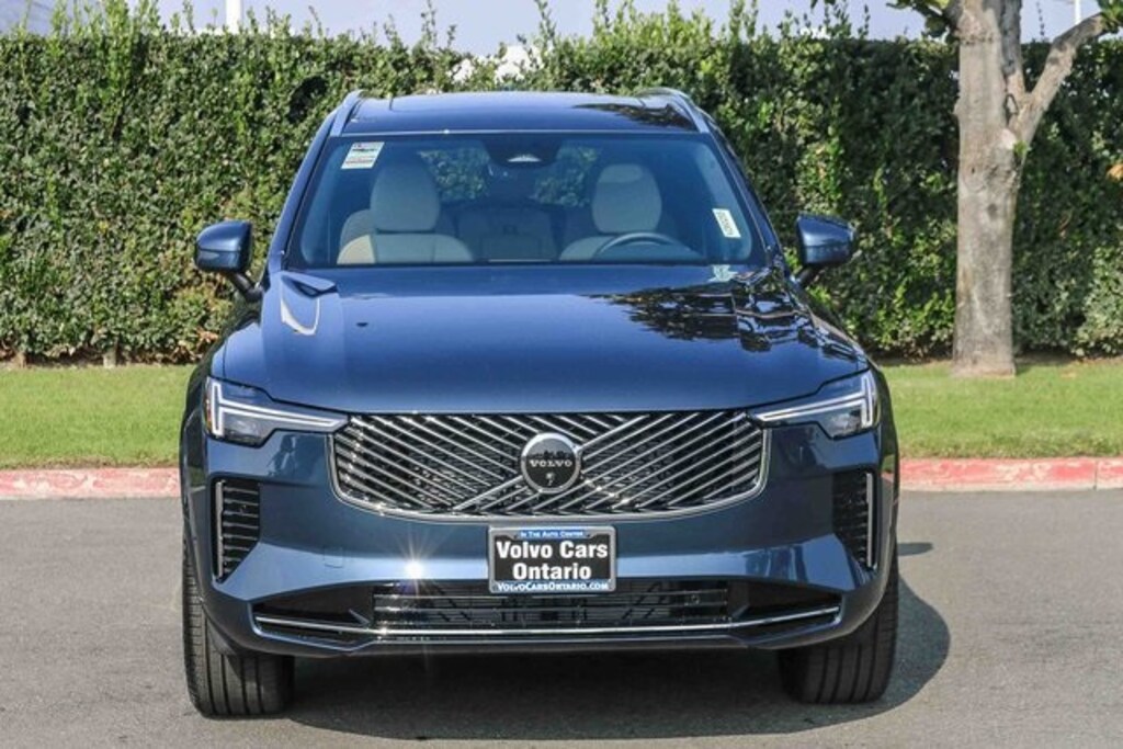 New 2026 Volvo XC90 B6 Plus 7-Seater SUV