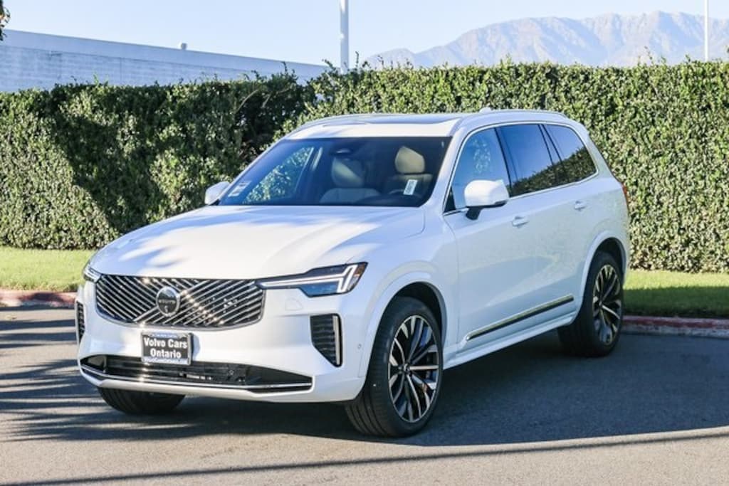 New 2026 Volvo XC90 B6 Plus 7-Seater SUV