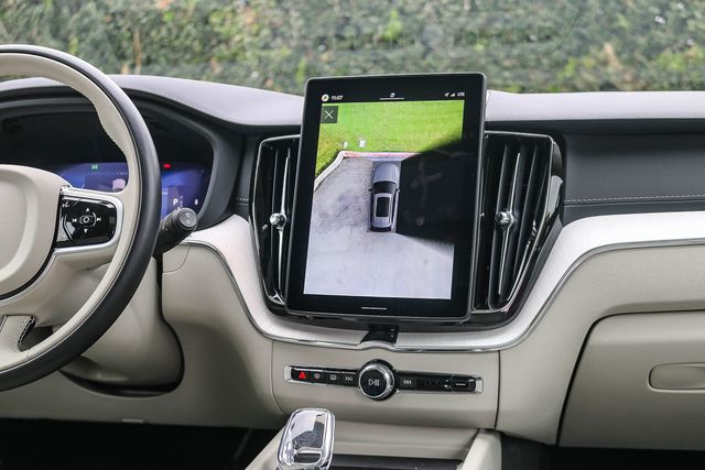 2026 Volvo XC60 Ultra - Photo 14