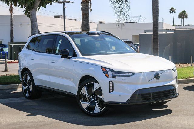 Used 2025 Volvo EX90 Ultra with VIN 7JDE23VL7SG016170 for sale in Ontario, CA