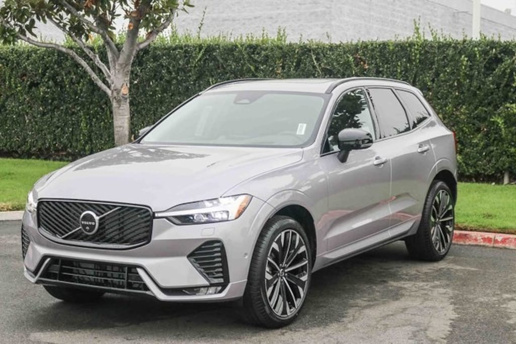 New 2026 Volvo XC60 B5 Ultra SUV