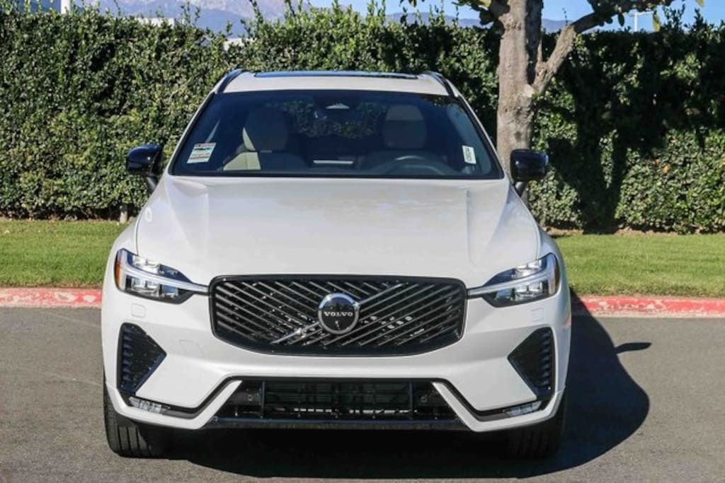 Used 2026 Volvo XC60 B5 Plus SUV