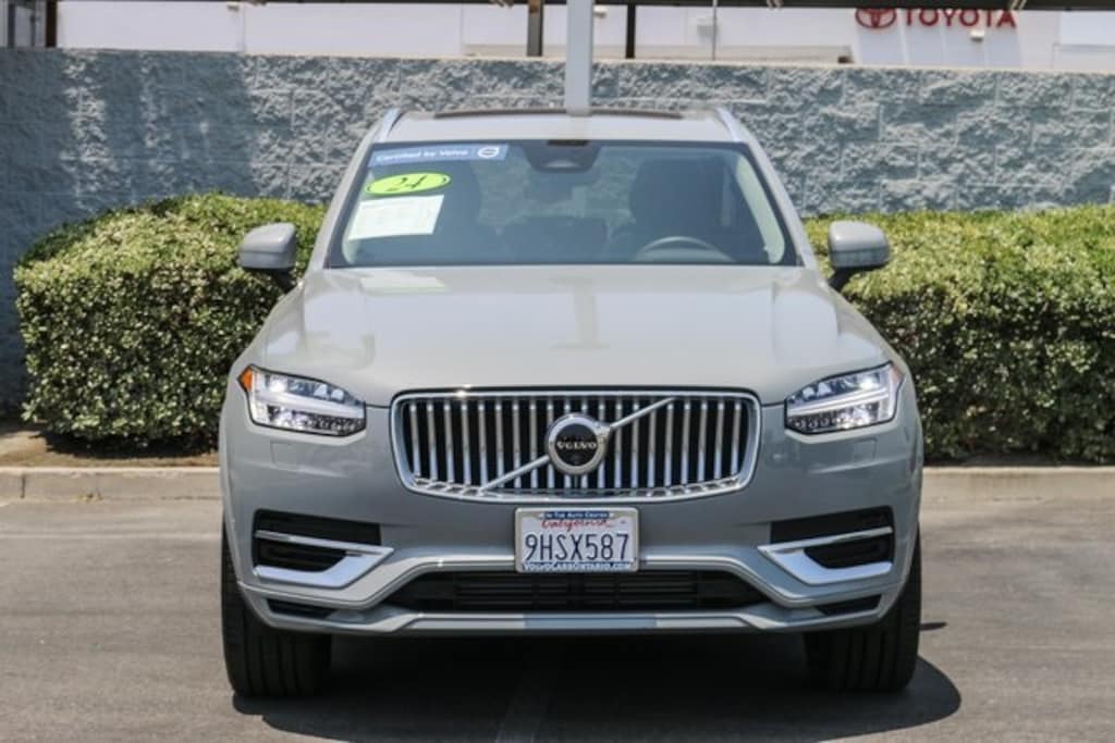 Certified 2024 Volvo XC90 plug-in hybrid T8 Plus Bright Theme 7 Passenger SUV