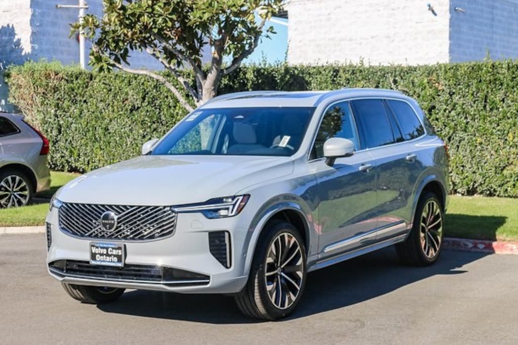 New 2026 Volvo XC90 B6 Plus 7-Seater SUV