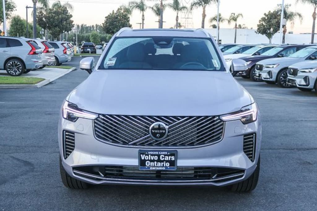 New 2026 Volvo XC90 plug-in hybrid T8 Plus 7-Seater SUV