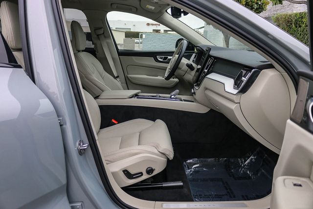 2026 Volvo XC60 Ultra - Photo 18