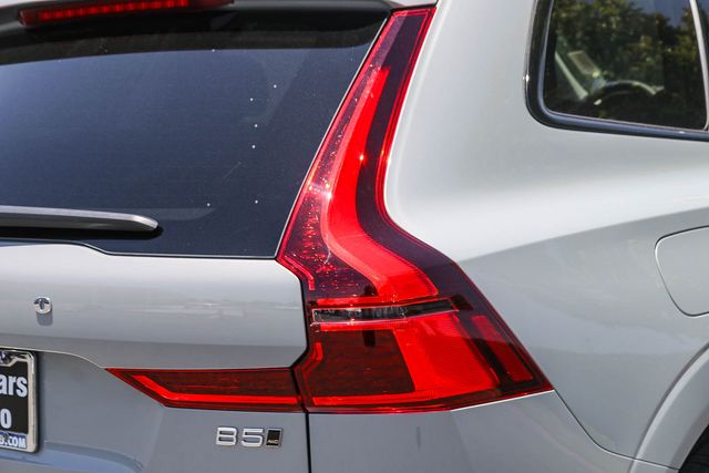 2026 Volvo XC60 Plus - Photo 10