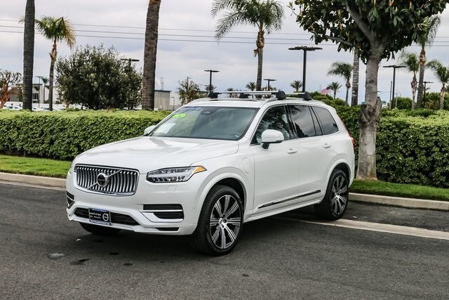 2024 Volvo XC90 Recharge T8 Plus photo 3