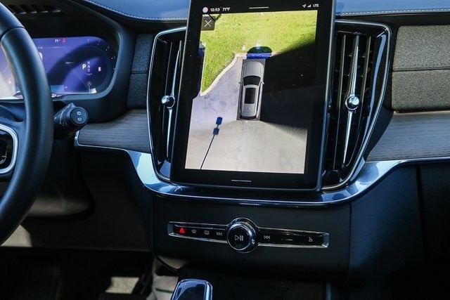 2025 Volvo XC90 Plus - Photo 14