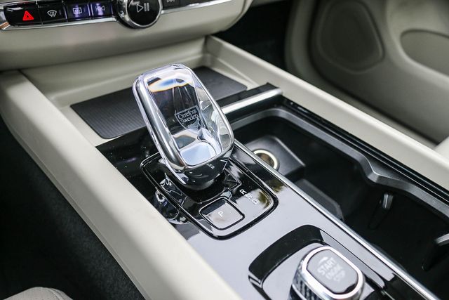 2026 Volvo XC60 Ultra - Photo 27