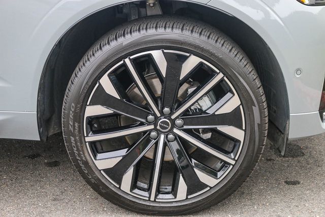 2026 Volvo XC60 Ultra - Photo 12