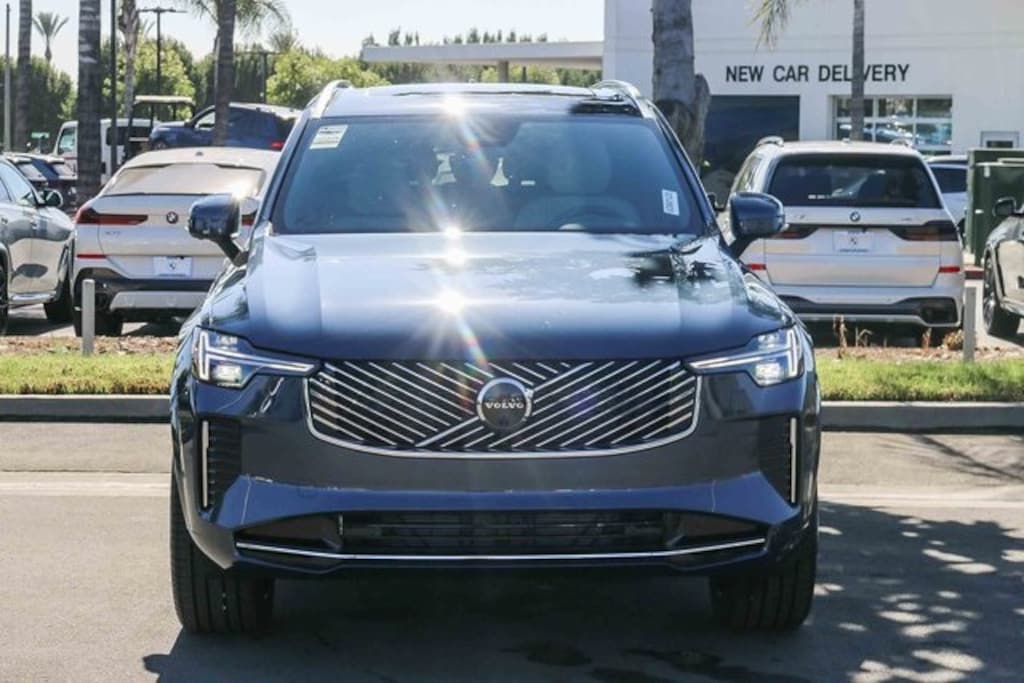 New 2026 Volvo XC90 B6 Plus 7-Seater SUV