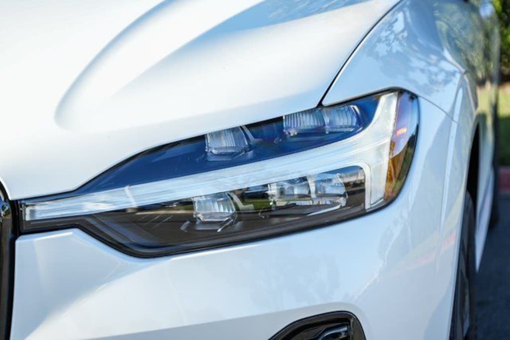 New 2026 Volvo XC60 B5 Core SUV