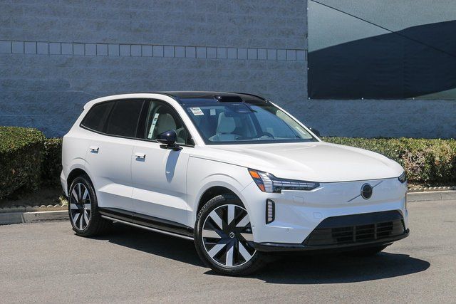 Used 2025 Volvo EX90 Ultra with VIN 7JDE23VL3SG014058 for sale in Ontario, CA