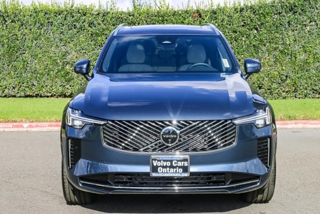 New 2026 Volvo XC90 B6 Plus 7-Seater SUV