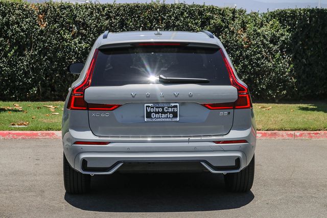 2026 Volvo XC60 Plus - Photo 7