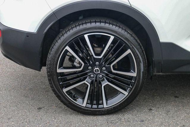 2026 Volvo XC40 Ultra - Photo 11