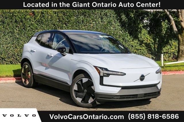 2026 Volvo EX30 Plus's photo
