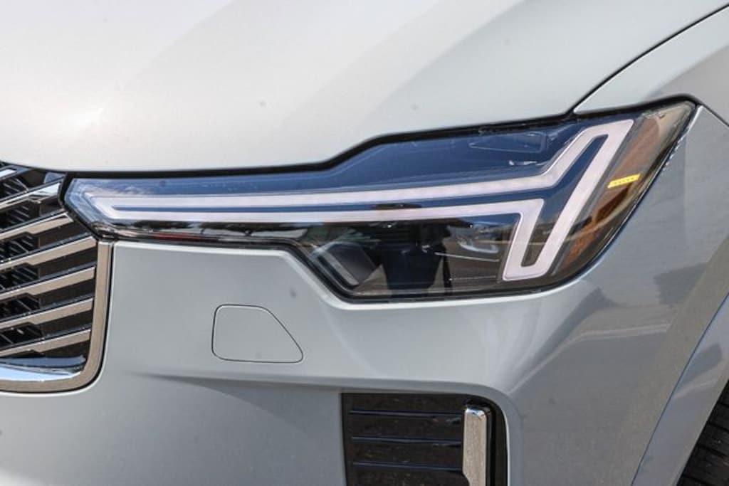 New 2026 Volvo XC90 B6 Plus 7-Seater SUV