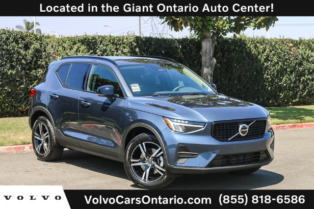 2026 Volvo XC40