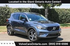 2026 Volvo XC40 B5 Core AWD SUV