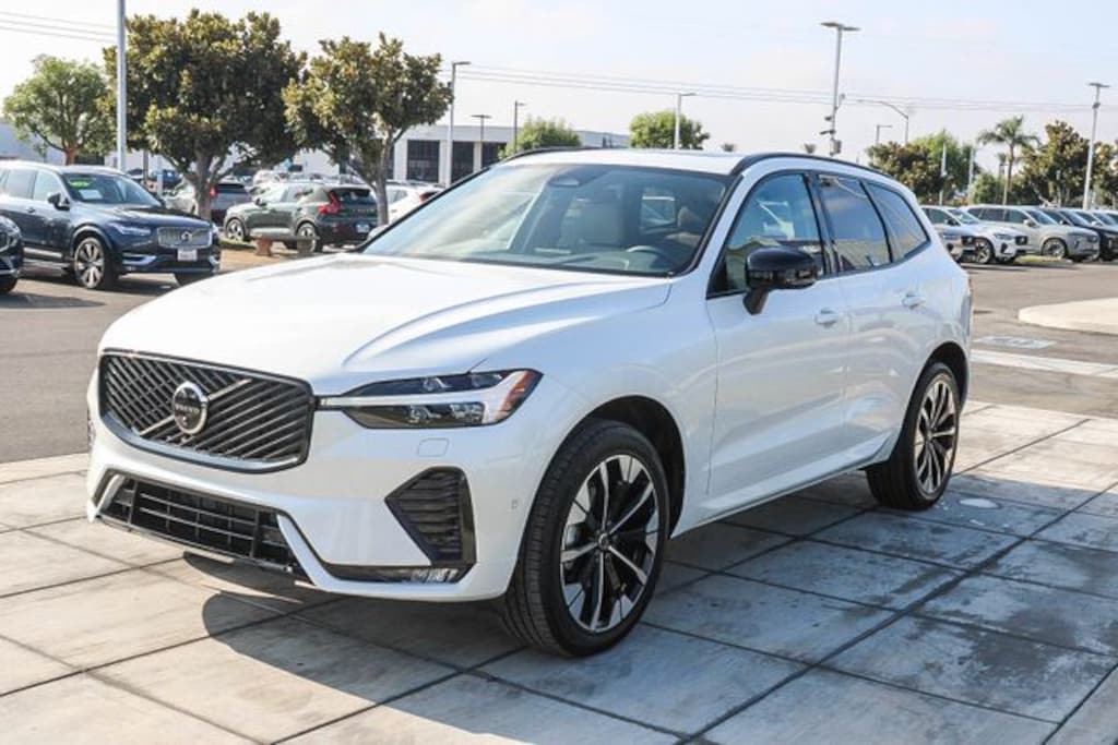 Used 2026 Volvo XC60 B5 Plus SUV