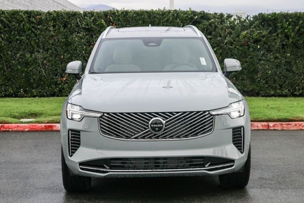 New 2026 Volvo XC90 B5 Plus 7-Seater SUV