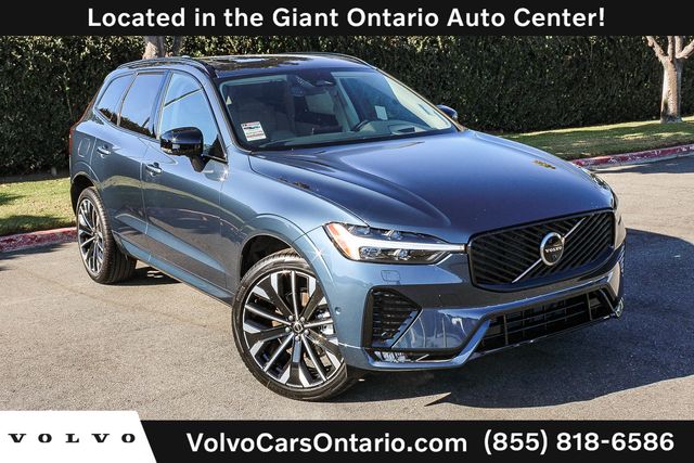 2023 Volvo XC60 B5 Plus Dark Theme AWD's photo