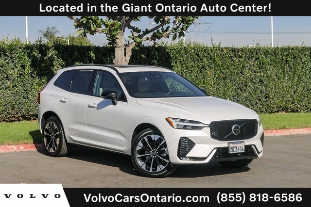 2026 Volvo XC60 Plus's photo