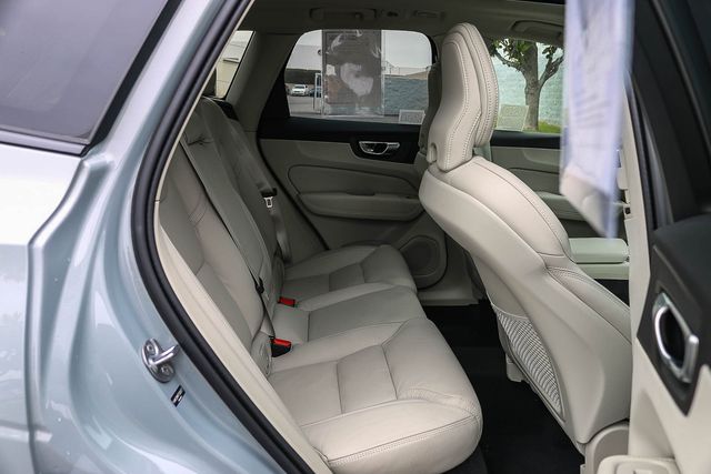 2026 Volvo XC60 Ultra - Photo 19