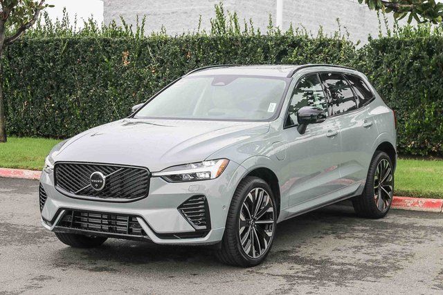 2026 Volvo XC60 Ultra