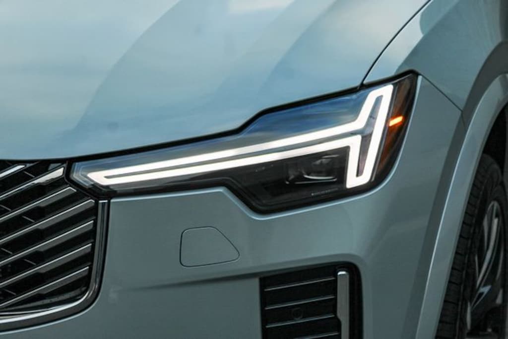 New 2027 Volvo XC90 B6 Plus 7-Seater SUV