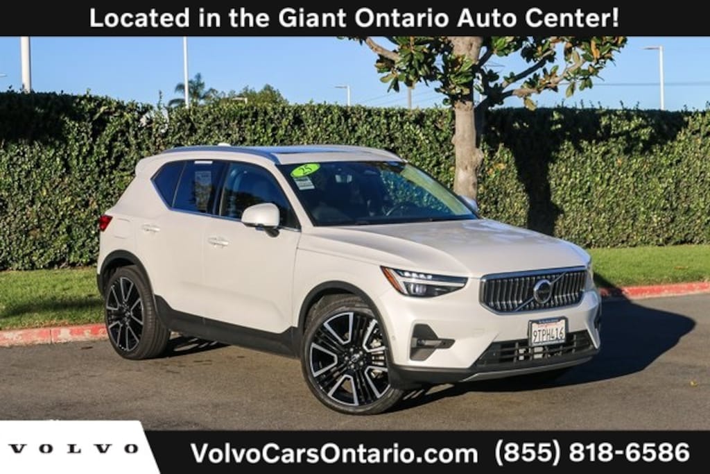 Used 2025 Volvo XC40 B5 Ultra Bright Theme SUV