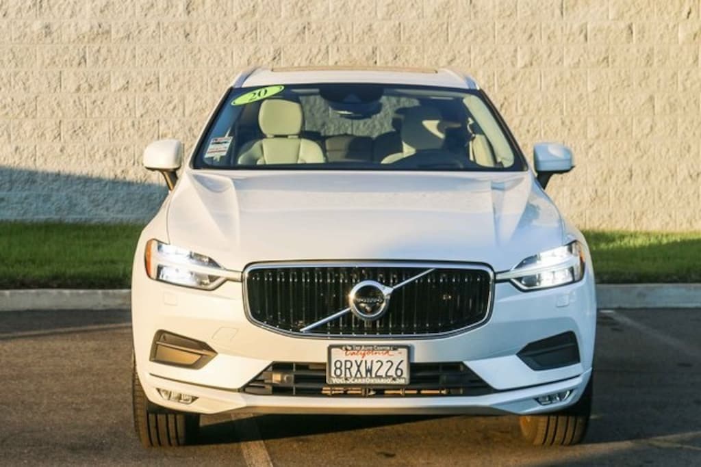 Used 2020 Volvo XC60 T6 Momentum SUV