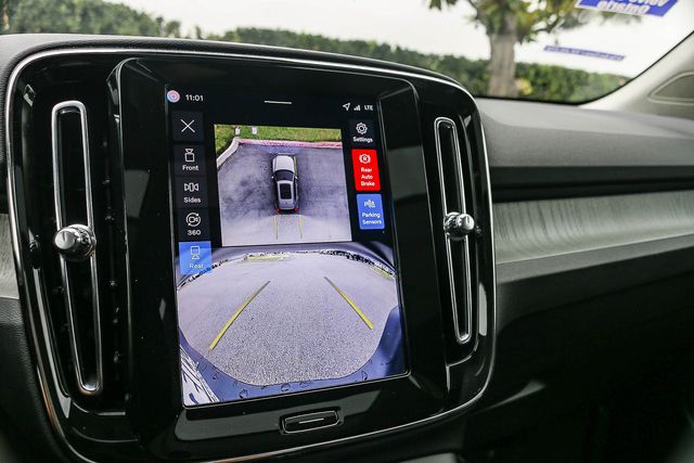 2026 Volvo XC40 Ultra - Photo 29