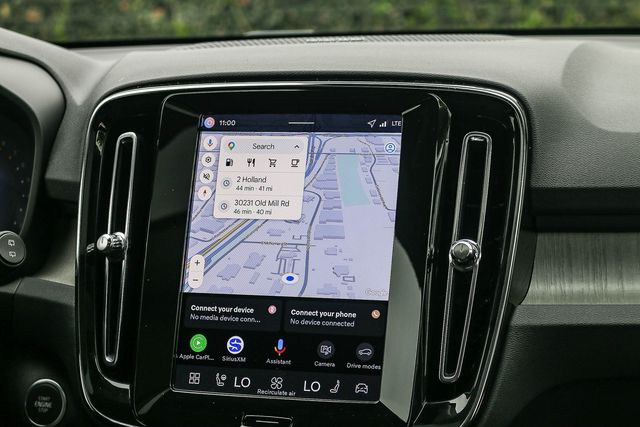 2026 Volvo XC40 Ultra - Photo 15