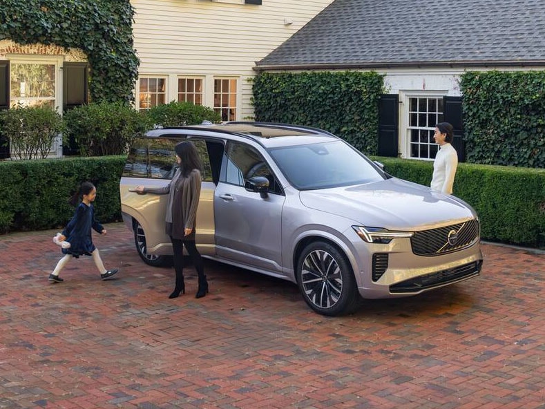 Why-Volvo-is-great-for-families-Volvo-cars-ontario.jpg