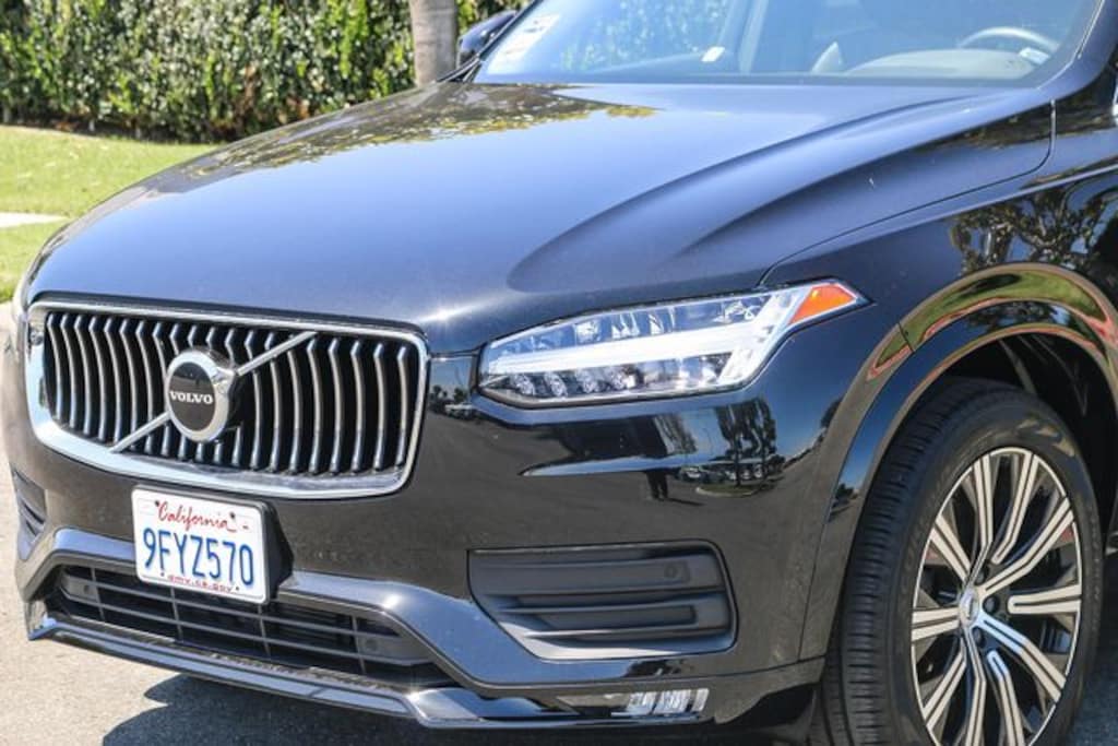 Used 2023 Volvo XC90 B5 Core SUV
