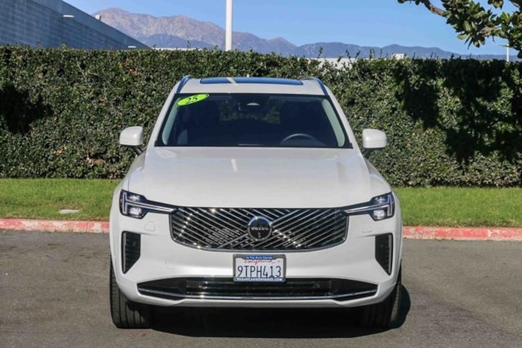 Used 2025 Volvo XC90 B5 Plus SUV