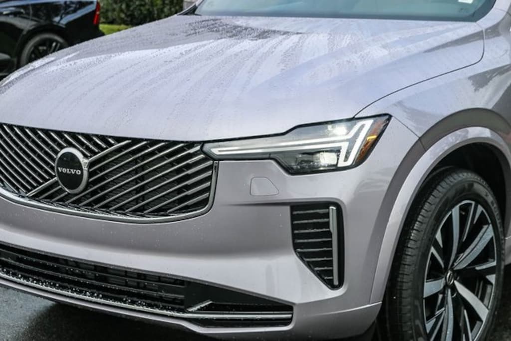 New 2026 Volvo XC90 B5 Core SUV